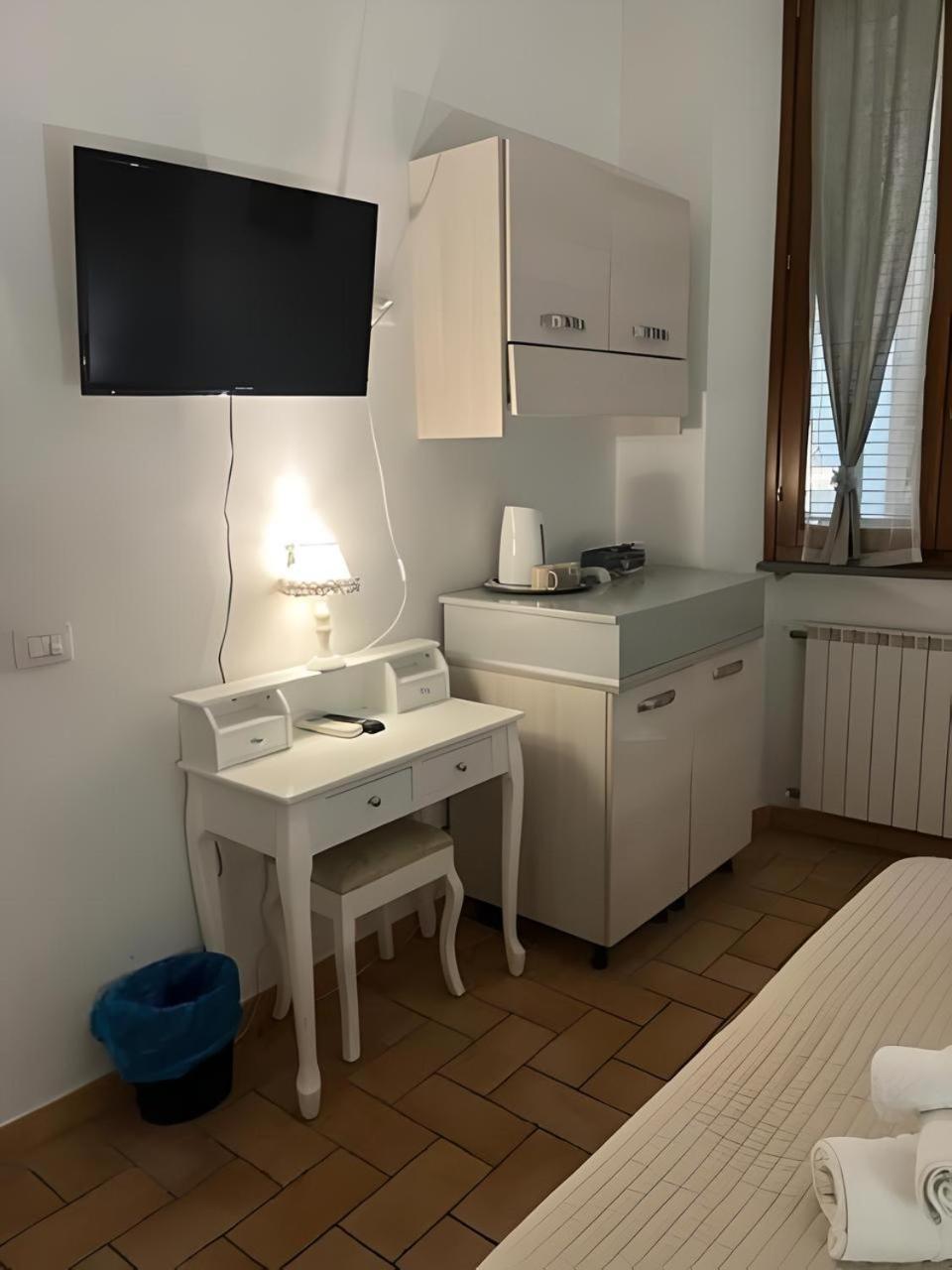 Casa Boss Oblivium Hotel Firenze Bagian luar foto